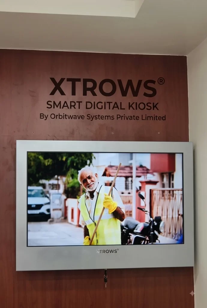 XTROWS Digital Notice Board — view 2