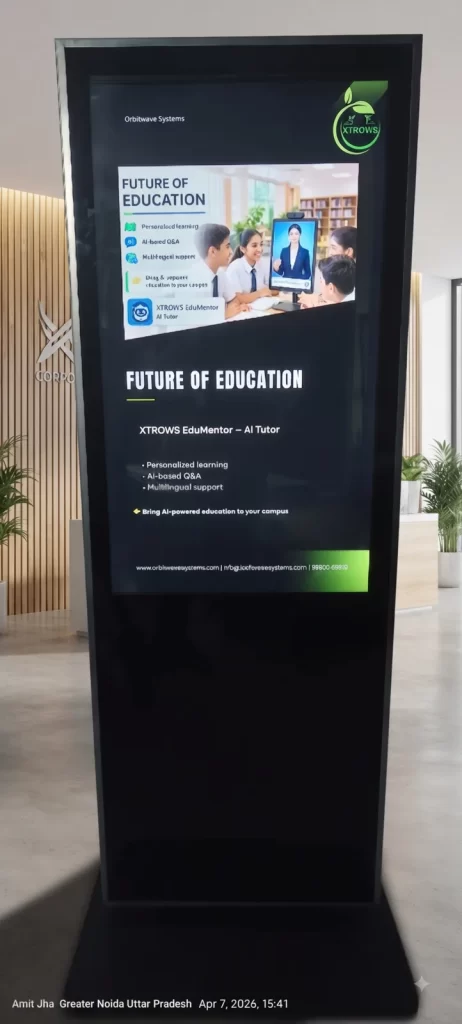 XTROWS Digital Standee — view 9
